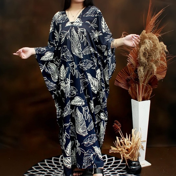 0137/Navy Color Long Kaftan, Rayon Viscose Material - Picture 3 of 12
